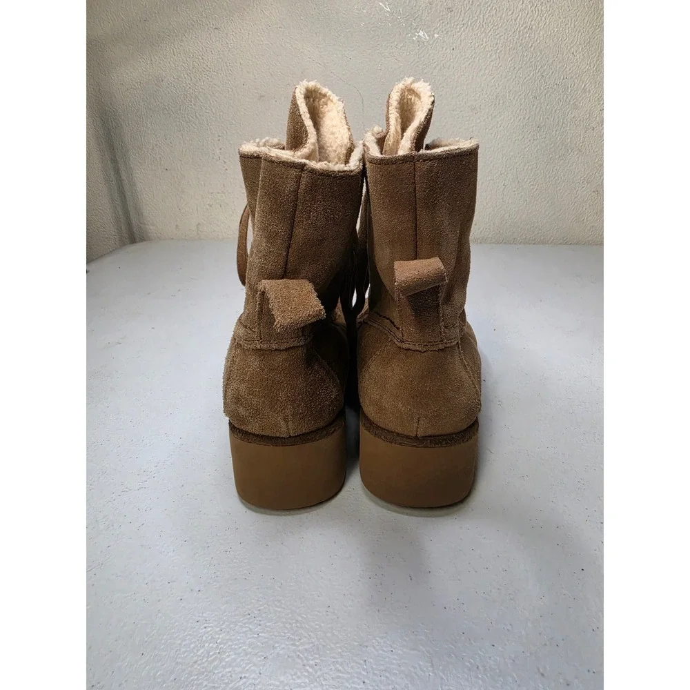 Bearpaw Krista Women 7 Hickory Suede Lace Up Winter Wedge Boots